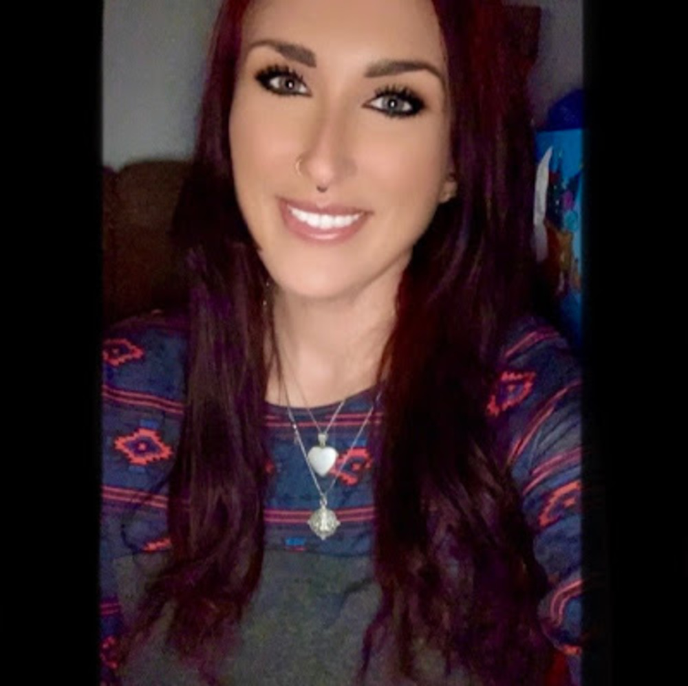 Meet your Posher, Lianna